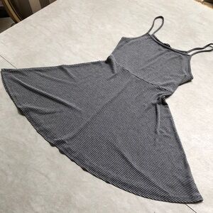 Forget 21 Women’s Spaghetti Strap Swing Dress Gray Black Stripes Size M